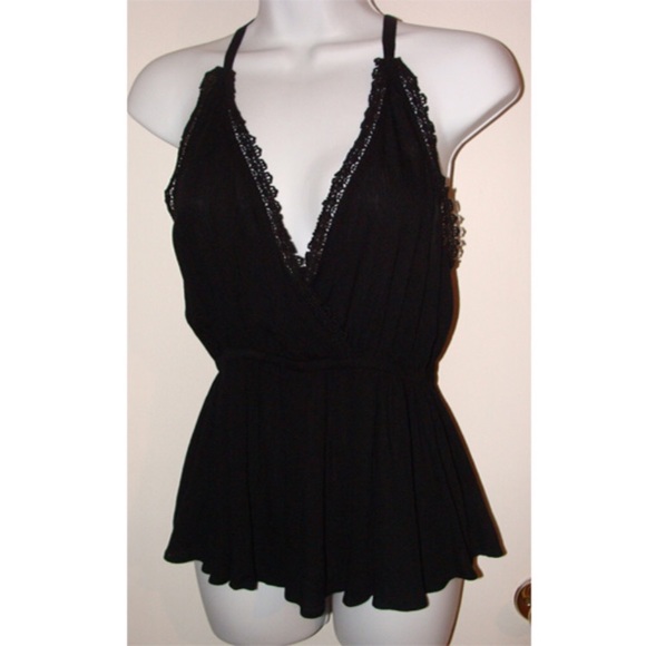 Kendall & Kylie Plunging V-Neck Festival Top - Picture 3 of 4